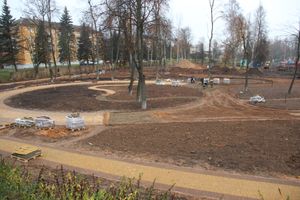 Великолукский парк стремительно преображается (ФОТО)