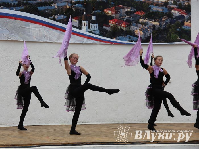 Лучшие мажоретки и барабанщицы награждены (ФОТО)