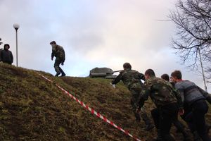 В Великих Луках проходит открытая военно-патриотическая игра «Юнармия-Великие Луки-2020» (ФОТО)