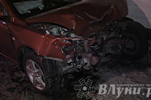 3 человека пострадали в результате ДТП в Великих Луках (ФОТО)