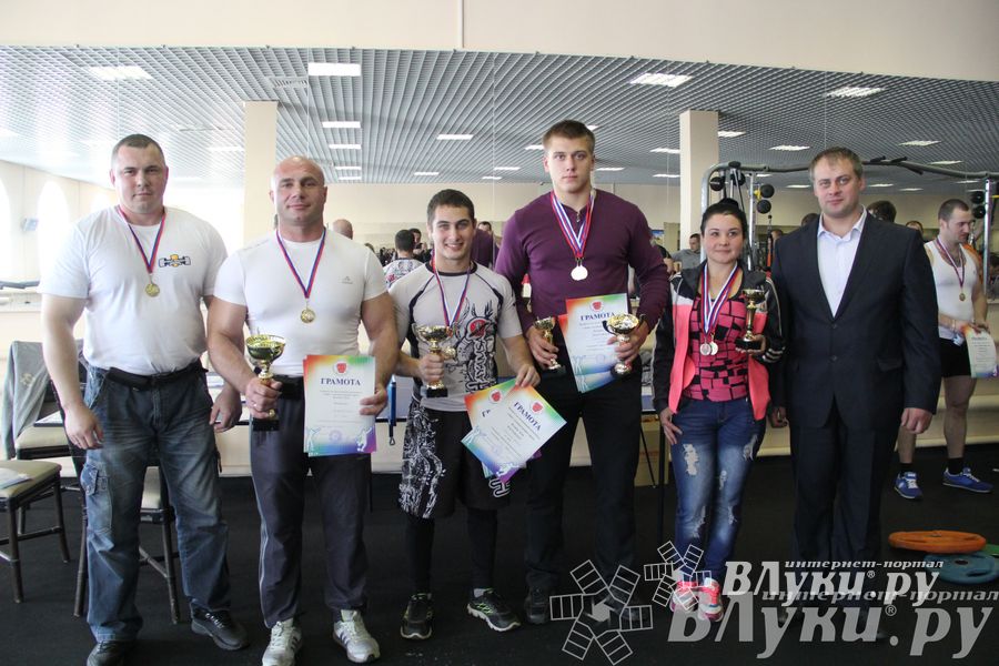 Первенство города по классическому жиму штанги и армлифтинг
