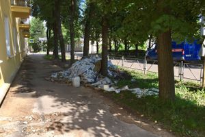 Ремонт прошел, мусор остался (ФОТО)