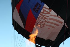 22-я Международная встреча воздухоплавателей завершилась традиционным ночным свечением аэростатов (ФОТО)