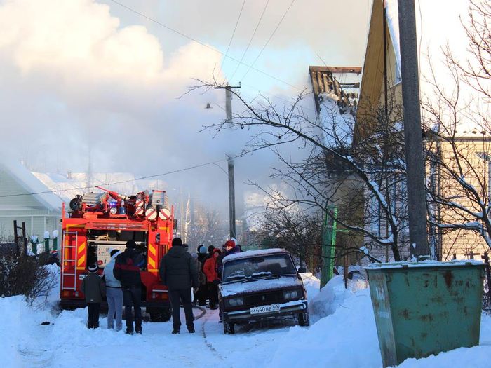 В результате пожара в Невеле погиб мужчина (фото + видео)