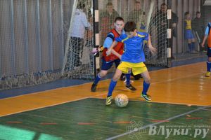 XII Традиционный Международный открытый турнир по мини-футболу среди юношей 2001-2002 г. р.