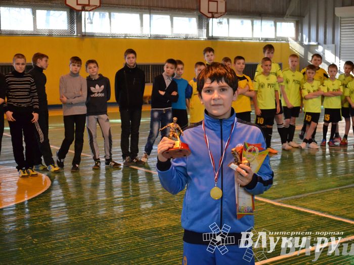 XII Традиционный Международный открытый турнир по мини-футболу среди юношей 2001-2002 г. р.