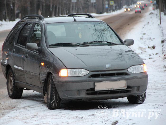 Две легковушки столкнулись на Гагарина (ФОТО)