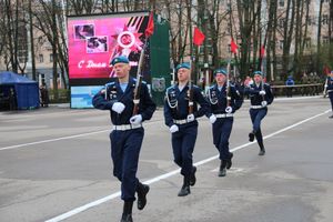 В Великих Луках прошел Парад Победы (ФОТО)