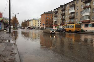 Великие Луки поплыли (ФОТО + ВИДЕО)