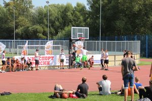 В Великих Луках прошли спортивные мероприятия, приуроченные ко Дню физкультурника (ФОТО)