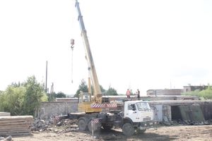 Путепровод: строительная компания петербургская, стройматериалы великолукские (ФОТО)