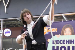 В ТЦ «Апельсин» прошла весенняя ночь распродаж