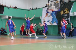 Великолучане поборются за выход в Ласт-16 Лиги Белова (фото)