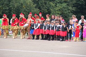 В Великих Луках проходит ​Международный фестиваль-конкурс среди мажореток и барабанщиц на кубок города Воинской славы Великие Луки (ФОТО)