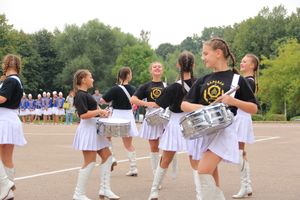 В Великих Луках проходит ​Международный фестиваль-конкурс среди мажореток и барабанщиц (ФОТО)