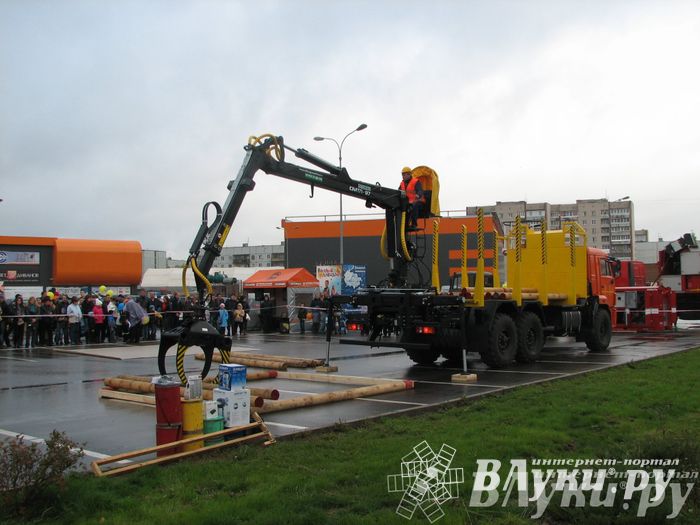 Международный конкурс профессионального мастерства «Лучший оператор гидроманипулятора – 2014»