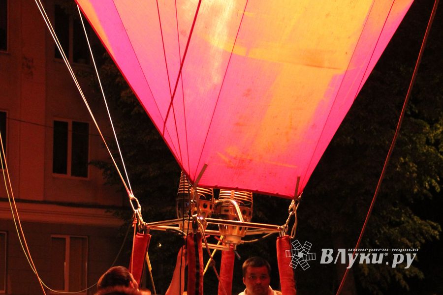 В Великих Луках отметили День России