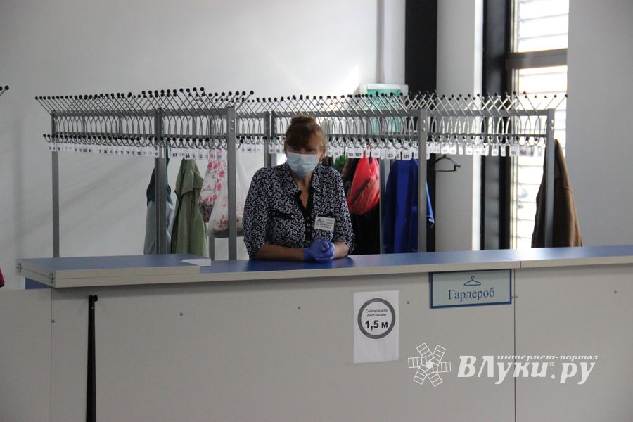 СОК «Айсберг» открылся – с некоторыми ограничениями (ФОТО)