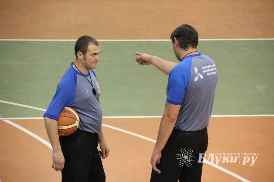 Баскетбол. Кубок города. "Экспресс" - Спартак" 