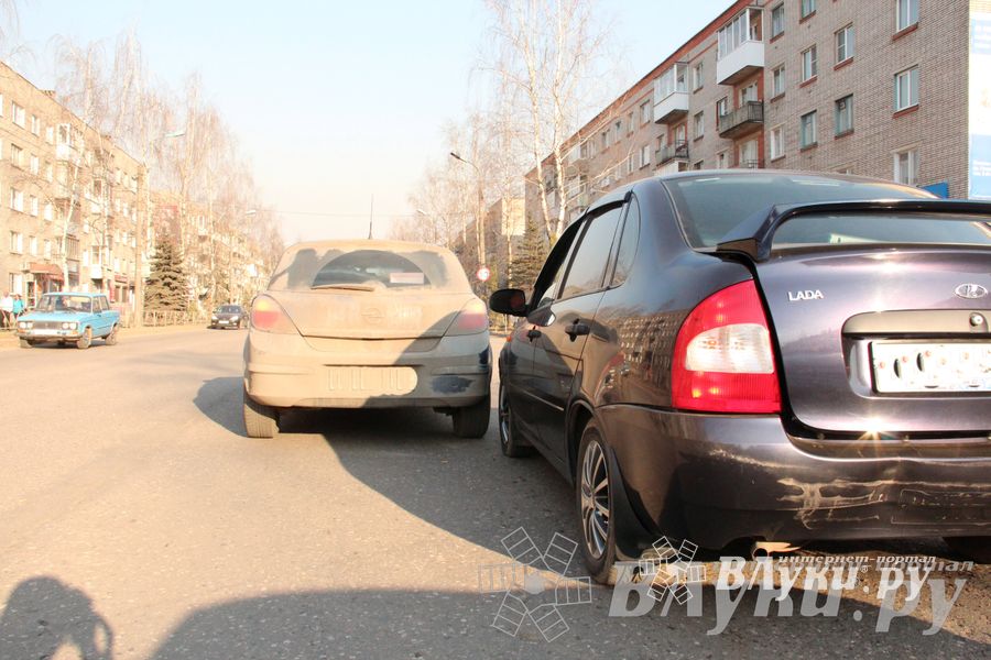 ДТП на пр. Гагарина: столкнулись три автомобиля (фото) 