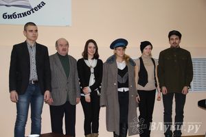 В великолукской центральной библиотеке прошел вечер короткого рассказа, посвященный 155-летию со дня рождения А. П. Чехова (фото)