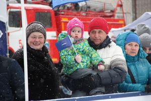 В Великих Луках появился новый каток (ФОТО)