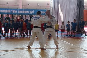 Сергей Фомин провёл мастер-классс для великолукских дзюдоистов (ФОТО)