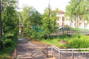 И плывем, и плаваем – Великие Луки после ливня (ФОТО)