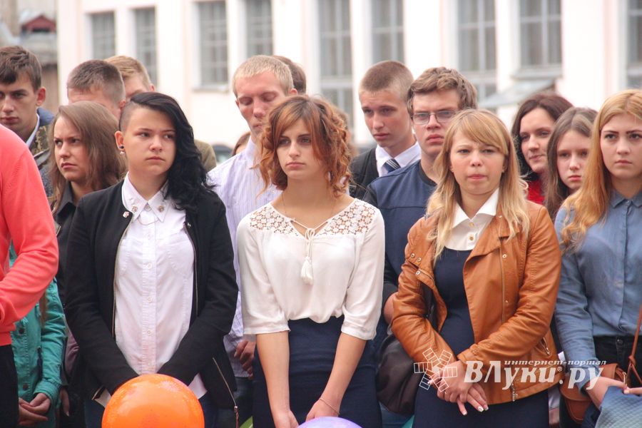 ВГСХА встретила первокурсников пирогами (ФОТО)