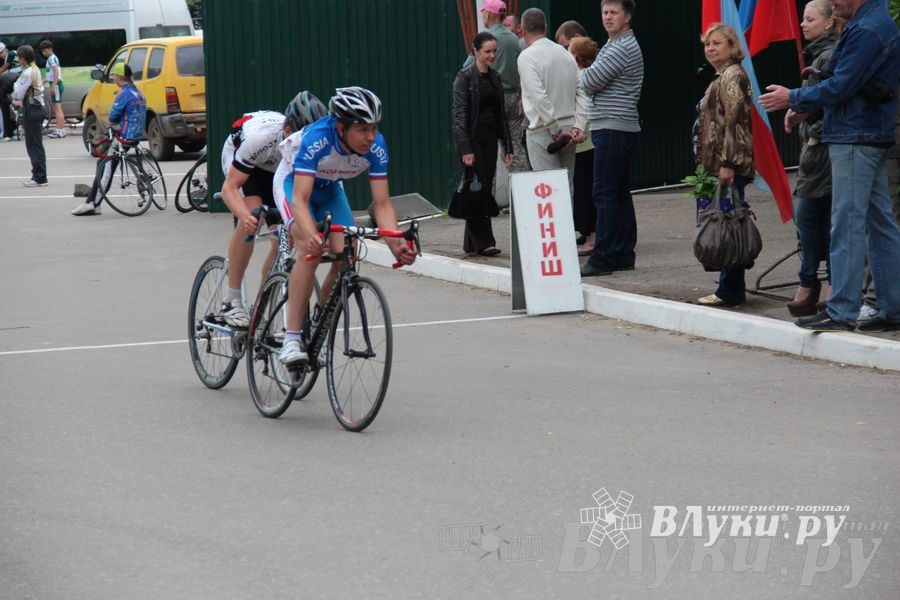 Гонка-критериум по велосипедному спорту