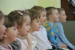 Малыши сада №1 поздравили мам и бабушек с 8 марта