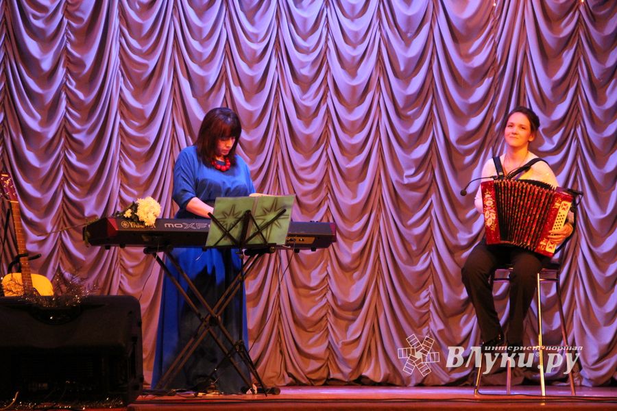 В Великих Луках состоялся праздничный концерт «В Светлый праздник Рождества» 