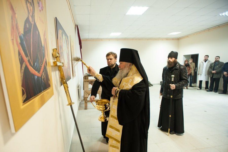 Покровскую часовню освятили в больничном городке города Великие Луки (ФОТО)