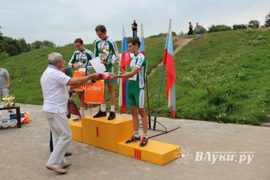 В Великих Луках состоялось награждение победителей Всероссийских соревнований по велоспорту