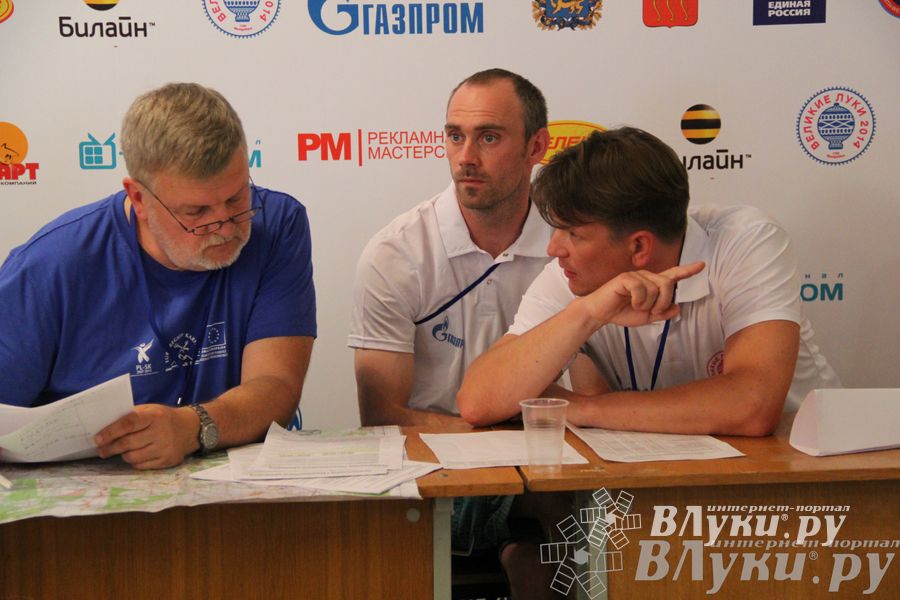 Открытие 19-й Международной встречи воздухоплавателей в Великих Луках