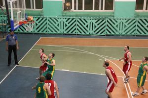 Баскетбол. Кубок города. "Экспресс" - Спартак" 