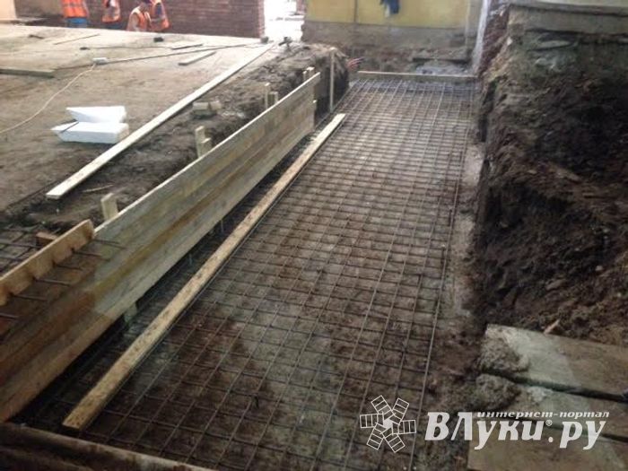 Андрей Тучак посетил Драматический театр в Великих Луках (ФОТО)