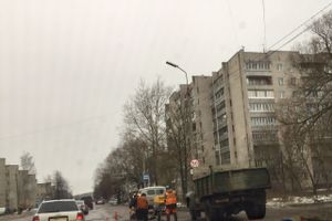 ФОТОФАКТ: Ямочный ремонт в Великих Луках