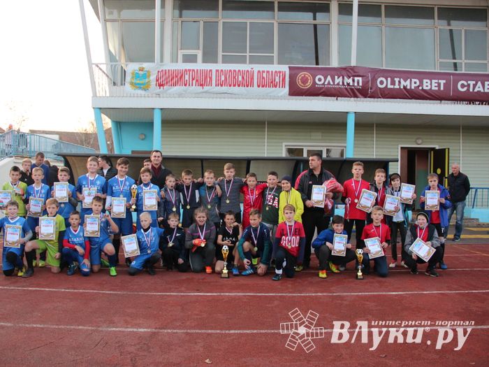 В Великих Луках завершился Чемпионат по Дворовому футболу (ФОТО)