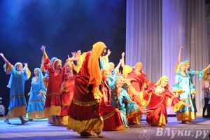 Фестиваль восточного танца «Мафраш» прошел в Великих Луках (фото)