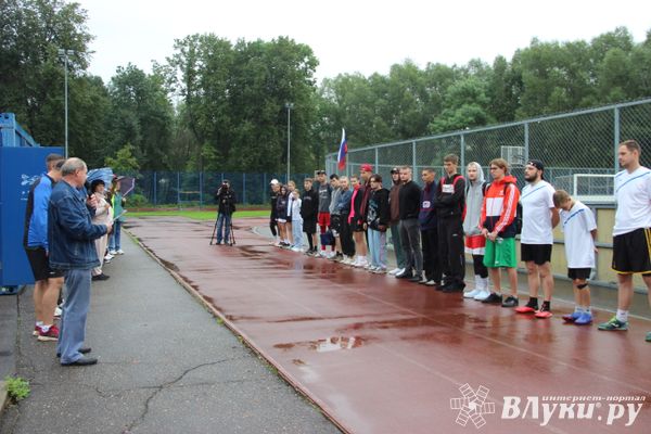 Великие Луки сегодня празднуют День города (ФОТО)