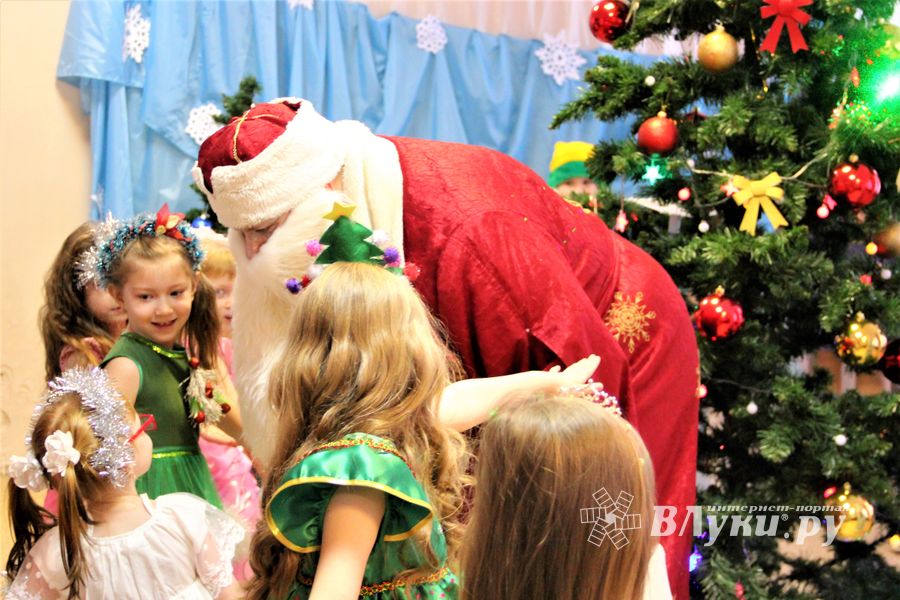 Волшебный новогодний утренник прошёл в детском саду №16 (ФОТО)