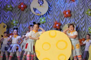 Театр детской песни «Летний дождь» отмечает юбилей (фото)