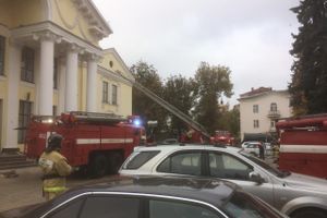 В драмтеатре потушили условный пожар (ФОТО)