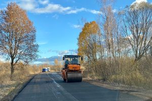 В Великолукском районе идёт ремонт дорог (ФОТО)