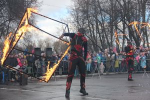 Масленичные гуляния прошли в Великих Луках (ФОТО)