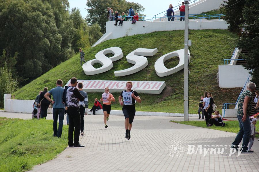 В Великих Луках прошёл «Кросс Нации-2018» (ФОТО)