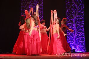  В ДК им. Ленина состоялся отчетный концерт студии восточного танца «Восточные сладости» (фото)
