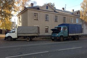 В Великих Луках на проспекте Гагарина произошло ДТП (фото)