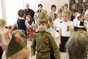 Юные великолучане отметили День победы (ФОТО)